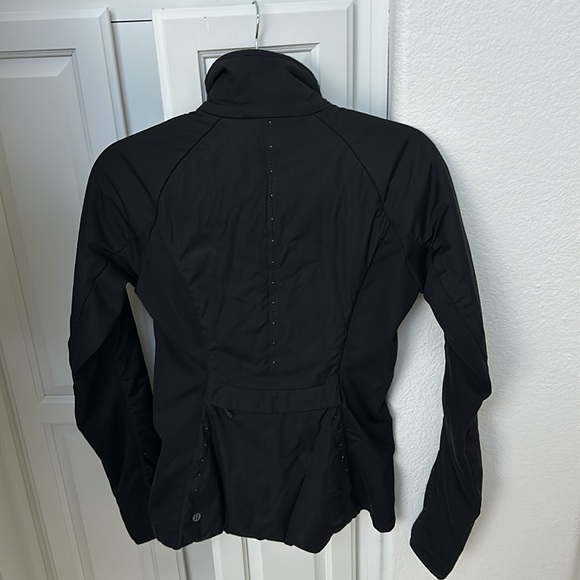 Lululemon Zip up Jacket - Picture 2 of 3